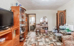 4-к квартира, вторичка, 74м2, 5/5 этаж