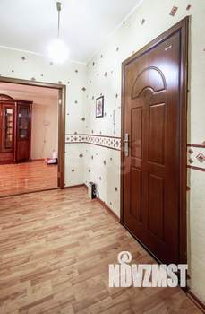 4-к квартира, вторичка, 81м2, 1/9 этаж