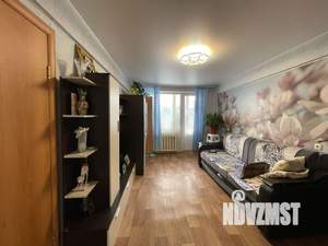 4-к квартира, вторичка, 59м2, 3/5 этаж