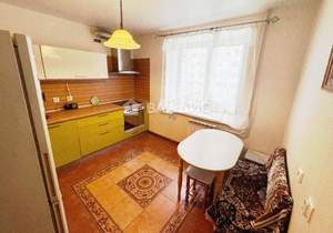 2-к квартира, вторичка, 57м2, 3/10 этаж