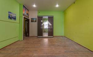 3-к квартира, вторичка, 82м2, 1/10 этаж