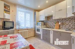 4-к квартира, вторичка, 71м2, 1/5 этаж