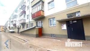3-к квартира, вторичка, 40м2, 2/4 этаж