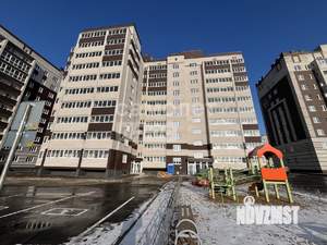 2-к квартира, вторичка, 61м2, 1/10 этаж