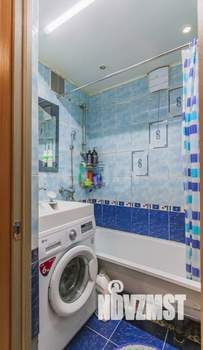 3-к квартира, вторичка, 64м2, 1/9 этаж