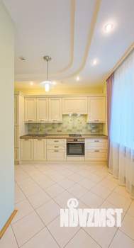 4-к квартира, вторичка, 141м2, 1/5 этаж