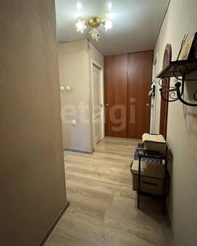 2-к квартира, вторичка, 47м2, 3/5 этаж