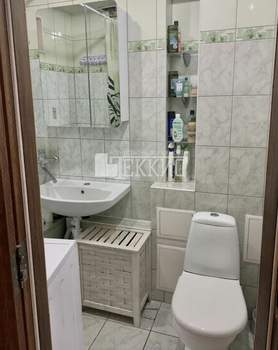 2-к квартира, вторичка, 44м2, 5/5 этаж