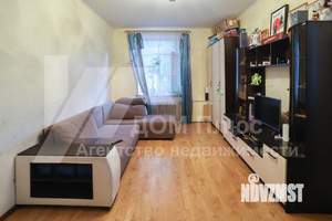 2-к квартира, вторичка, 52м2, 1/2 этаж