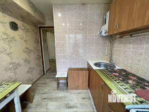 4-к квартира, вторичка, 58м2, 4/5 этаж