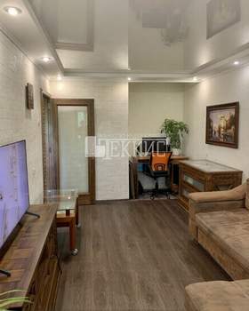 2-к квартира, вторичка, 44м2, 5/5 этаж