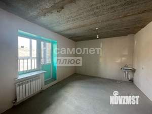 2-к квартира, вторичка, 68м2, 1/3 этаж