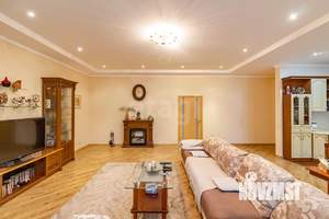 3-к квартира, вторичка, 135м2, 1/5 этаж