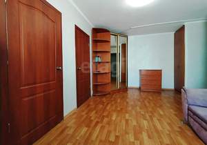 4-к квартира, вторичка, 63м2, 5/5 этаж