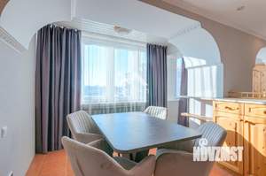 2-к квартира, вторичка, 105м2, 9/10 этаж