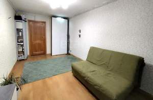 2-к квартира, вторичка, 62м2, 1/10 этаж