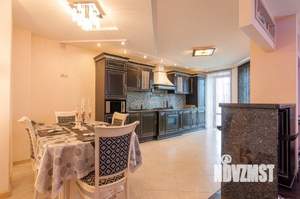 3-к квартира, вторичка, 153м2, 3/6 этаж