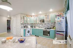 2-к квартира, вторичка, 64м2, 9/9 этаж