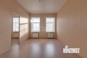 4-к квартира, вторичка, 179м2, 2/2 этаж