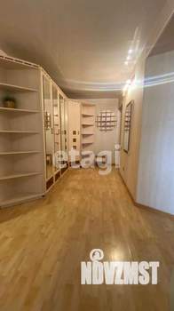 3-к квартира, вторичка, 80м2, 8/9 этаж