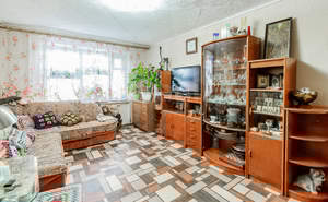 4-к квартира, вторичка, 74м2, 5/5 этаж