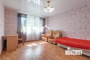 4-к квартира, вторичка, 82м2, 1/5 этаж