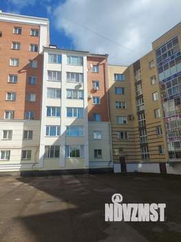 3-к квартира, вторичка, 106м2, 3/9 этаж