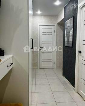 2-к квартира, вторичка, 61м2, 4/10 этаж