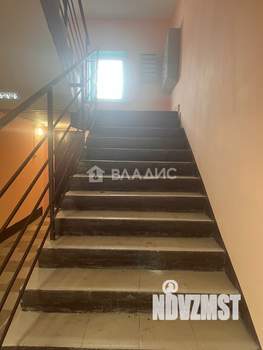 2-к квартира, вторичка, 68м2, 1/3 этаж