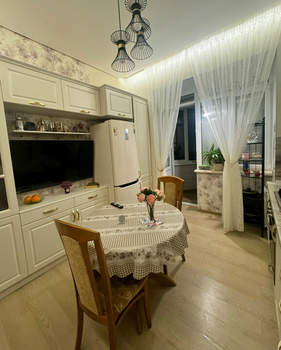 2-к квартира, вторичка, 59м2, 1/5 этаж