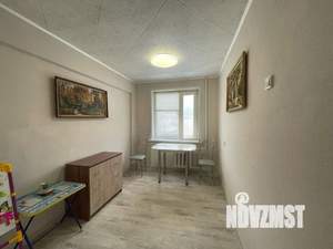 4-к квартира, вторичка, 59м2, 3/5 этаж