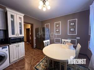 2-к квартира, вторичка, 68м2, 1/4 этаж