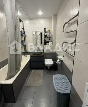 2-к квартира, вторичка, 73м2, 9/9 этаж