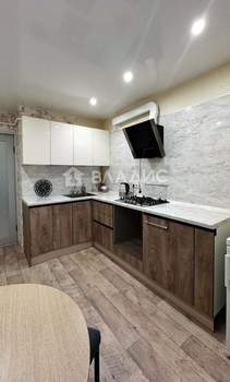 2-к квартира, вторичка, 52м2, 1/10 этаж