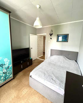 4-к квартира, вторичка, 82м2, 4/5 этаж