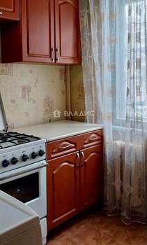 2-к квартира, вторичка, 46м2, 3/5 этаж