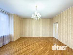 2-к квартира, вторичка, 90м2, 4/4 этаж