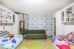 2-к квартира, вторичка, 76м2, 1/5 этаж