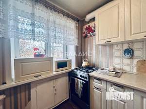 2-к квартира, вторичка, 42м2, 5/5 этаж