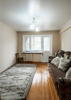 2-к квартира, вторичка, 45м2, 3/5 этаж