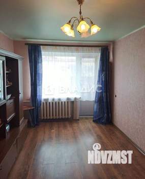 2-к квартира, вторичка, 40м2, 5/5 этаж