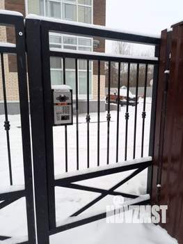 2-к квартира, вторичка, 42м2, 1/4 этаж