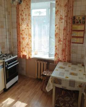 2-к квартира, вторичка, 44м2, 1/3 этаж