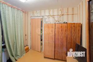 4-к квартира, вторичка, 60м2, 1/5 этаж