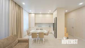 3-к квартира, вторичка, 110м2, 1/4 этаж