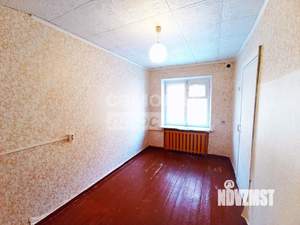 2-к квартира, вторичка, 42м2, 1/5 этаж