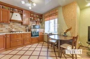 4-к квартира, вторичка, 75м2, 2/9 этаж