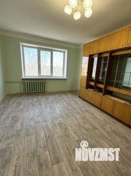 3-к квартира, вторичка, 59м2, 5/5 этаж