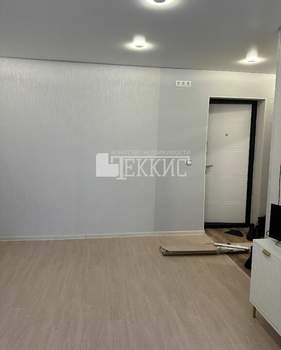 2-к квартира, вторичка, 37м2, 4/5 этаж